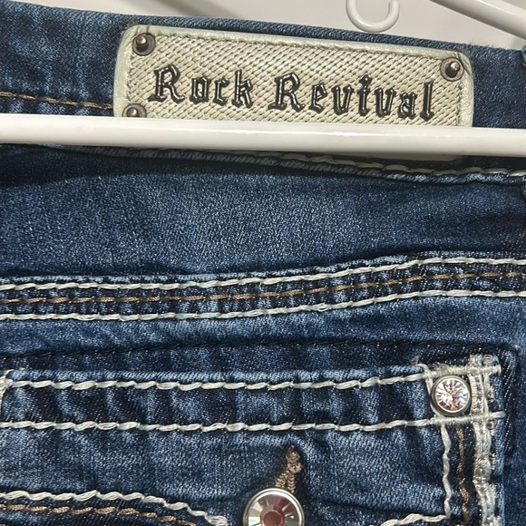 Rock Revival Jeans - Picture 4 of 9